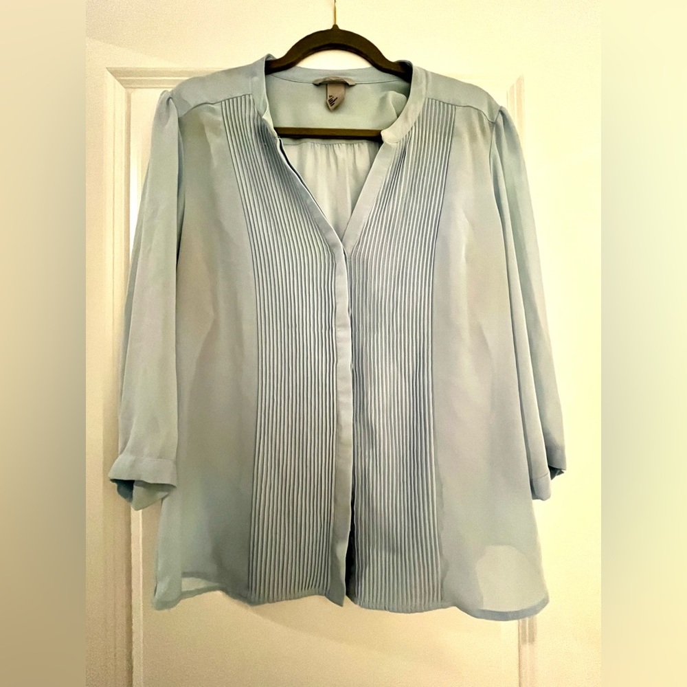 H&M Light Blue Button Down Shirt